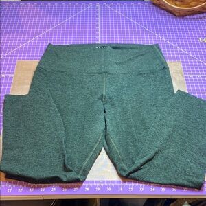 NOBULL Heathered Green Leggings Large EUC